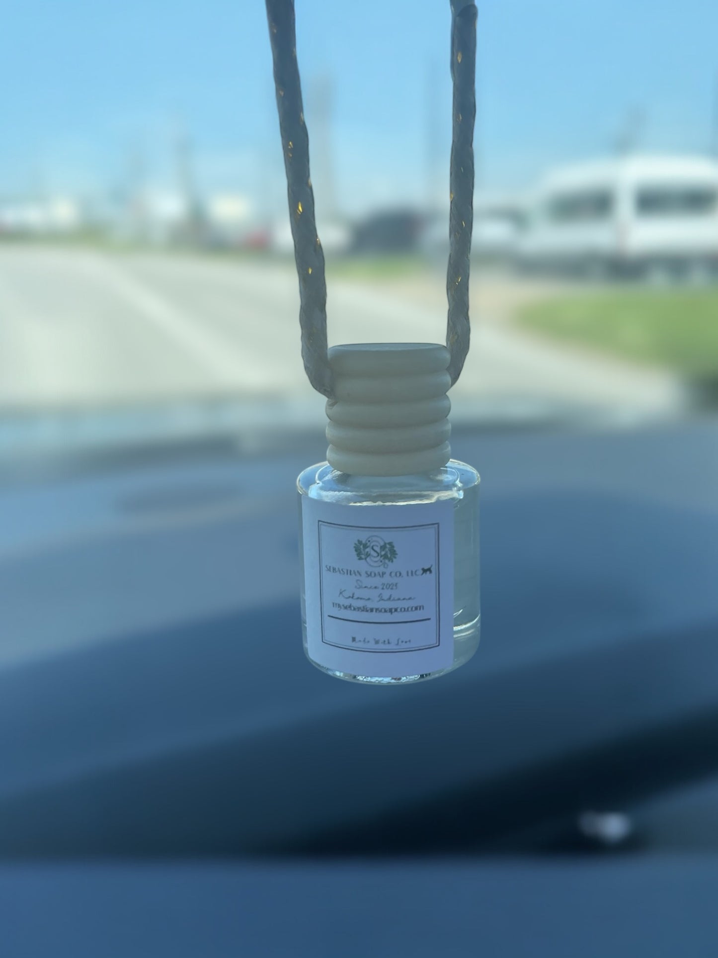 Auto Hanging Diffuser